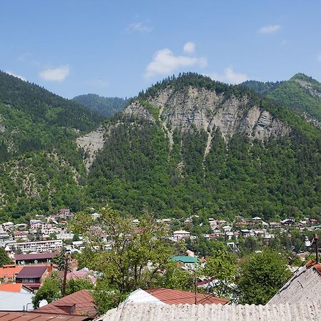 Guest House Salome Borjomi Exterior photo